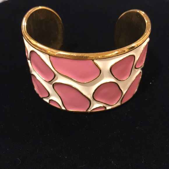 Lilly Pulitzer Jewelry - Lilly Pulitzer enameled cuff